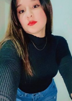 Nudes de jovencita cogiendo y cumeada en el culazo 11