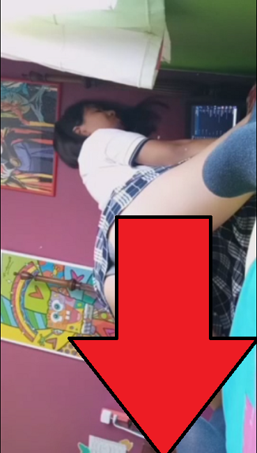 Video Sin Censura De Colegiala XXX Metiendose Cepillo • Packs Love 