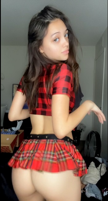 Flaquita de instagram funanda 10