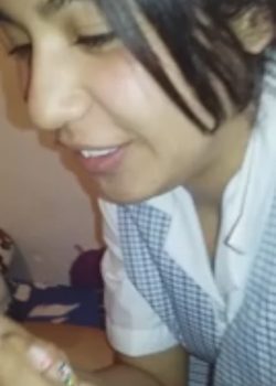 Colegiala XXX es cogida por su tio 10