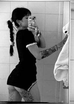 Blamquita culona tatuada se turba la conchita rosadita 11