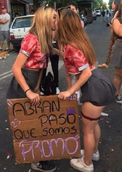 45 videos de EGRESADAS ENFIESTADAS (muchos culos y cogidas) 6
