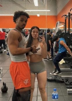 La parejita del gym es filtrada cogiendo 8
